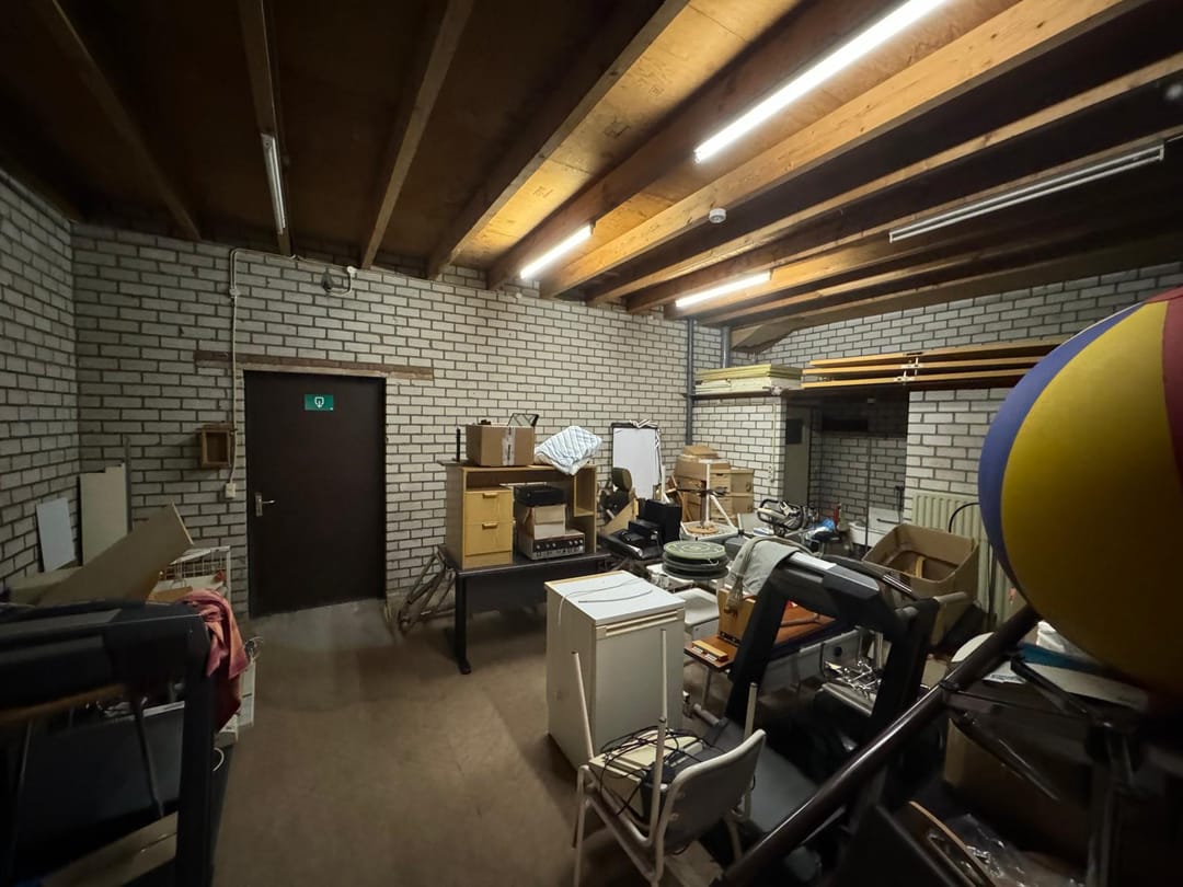 Photo 16 of Dorpsplein 25