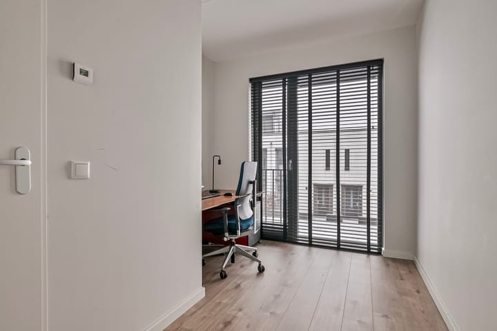 Foto 16 van Denverplein 18