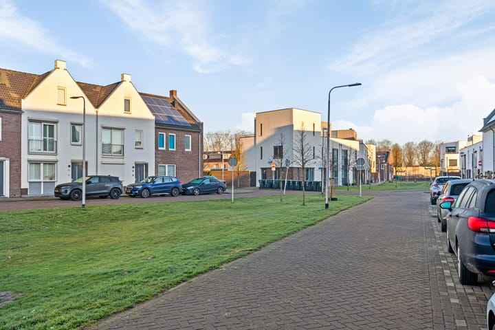 Foto 28 van Denverplein 18