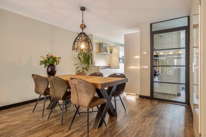 Foto 12 van Noweestraat 6