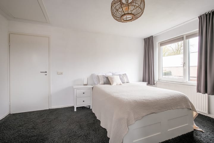 Photo 16 of Pelikaanstraat 9