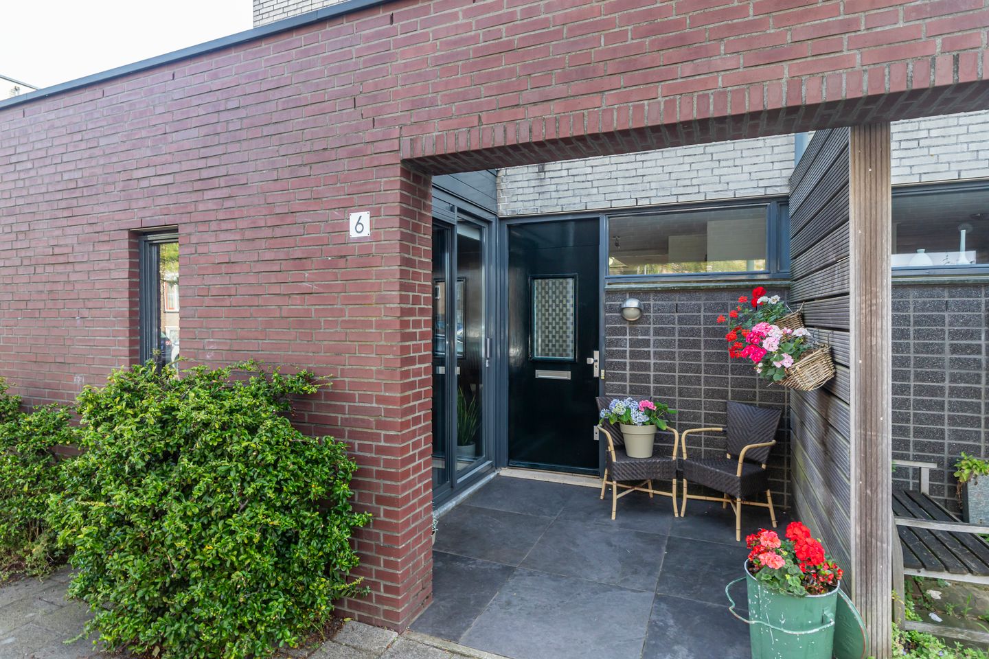 Photo 5 of Van Drieststraat 6