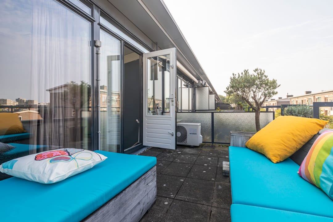 Photo 32 of Van Drieststraat 6