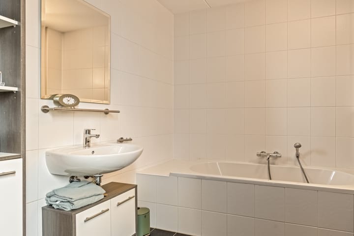 Foto 24 van Vlodropstraat 46