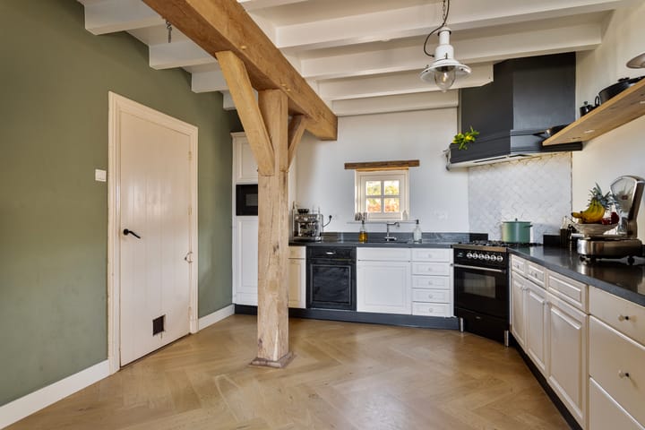 Foto 15 van Hoefstraat 8