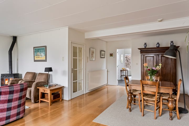 Foto 10 van Hoenderloseweg 40