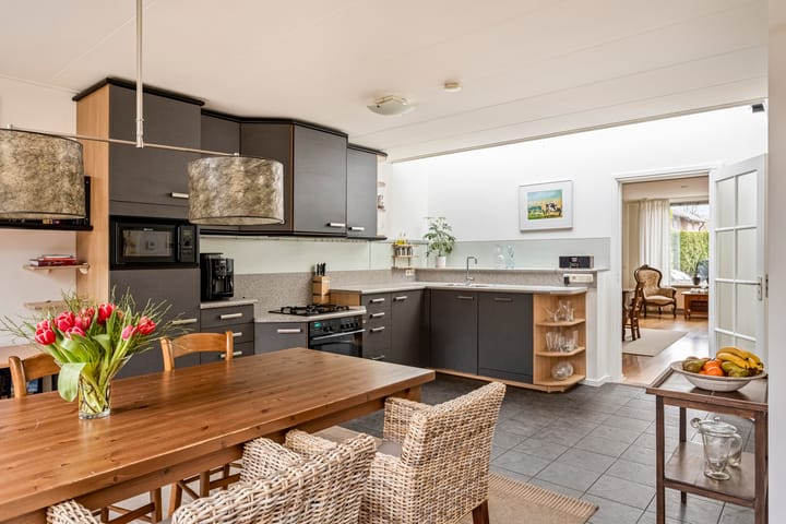 Foto 13 van Hoenderloseweg 40