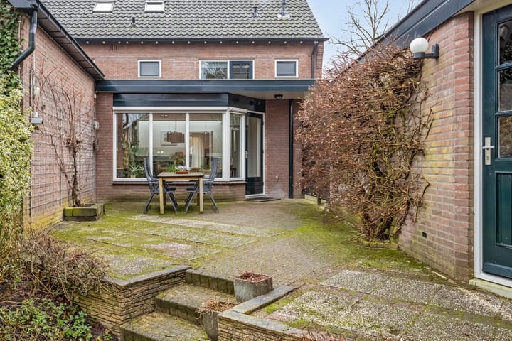 Foto 16 van Hoenderloseweg 40