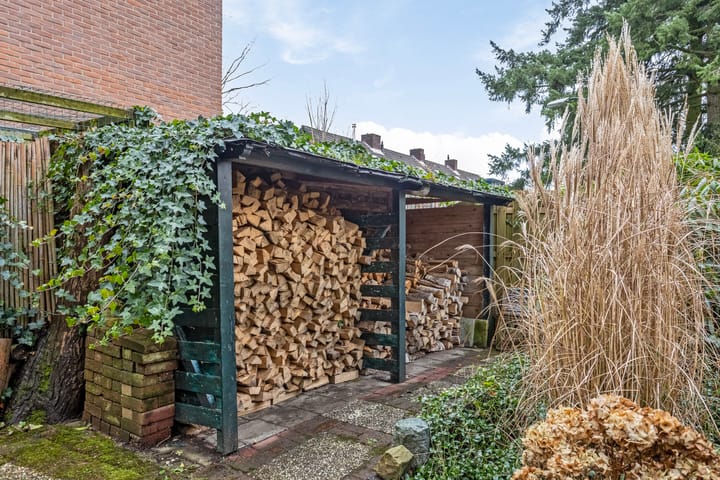 Foto 19 van Hoenderloseweg 40