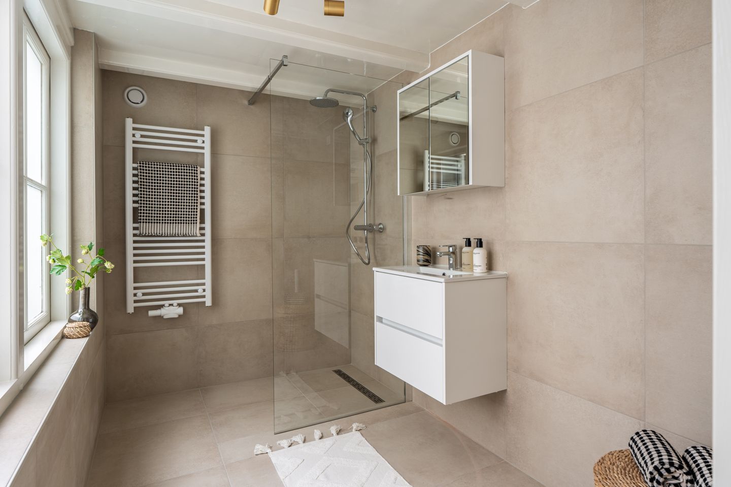 Foto 14 van Geldersekade 25-B