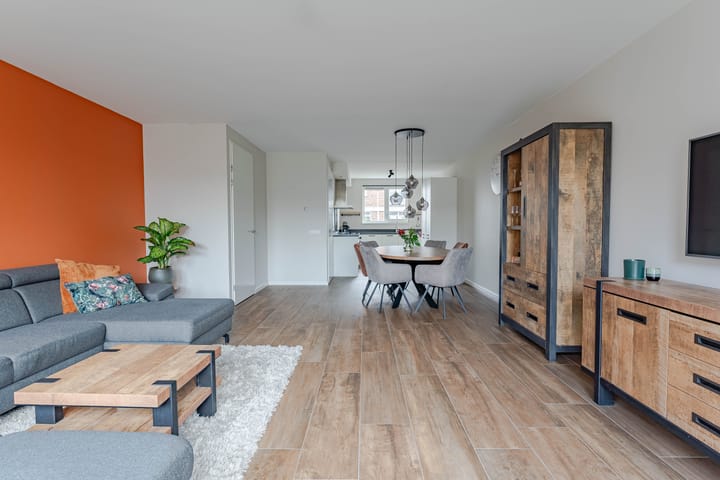 Foto 4 van Fluitenkruid 9