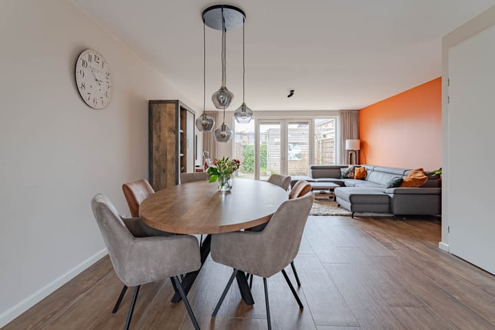 Foto 6 van Fluitenkruid 9