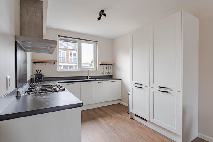 Foto 8 van Fluitenkruid 9