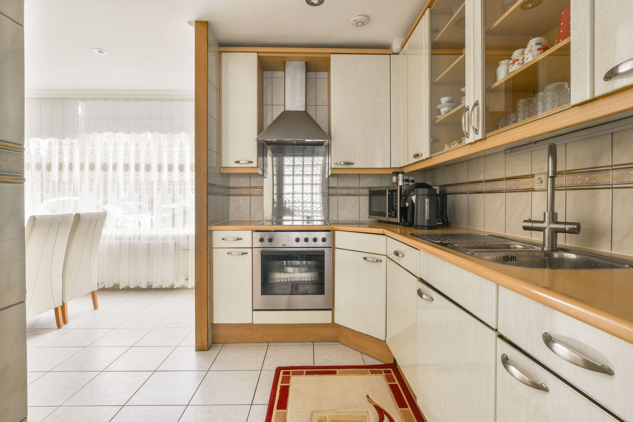 Foto 9 van Van Swietenstraat 10