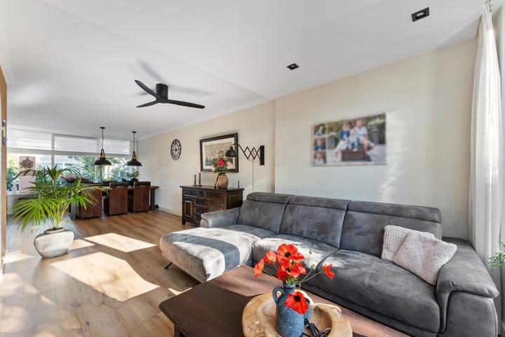 Photo 8 of Douwes Dekkerlaan 19