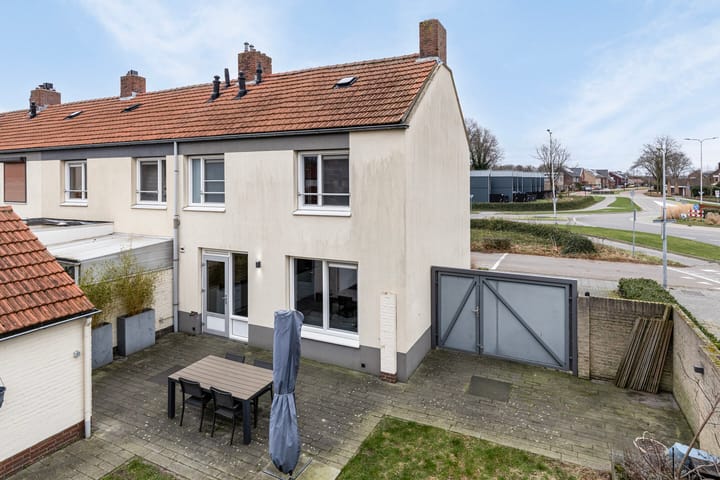 Foto 26 van Thornstraat 215