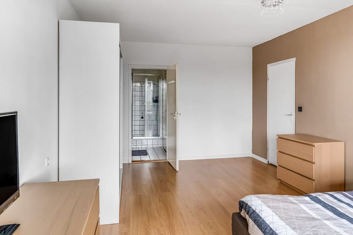 Foto 15 van Stationsweg 92-211