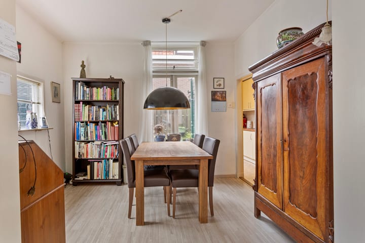 Photo 10 of Schoolmeestersstraat 67