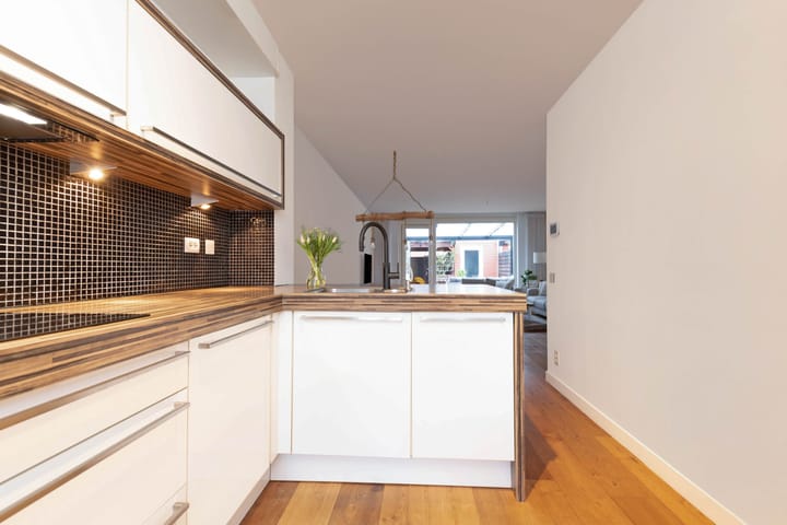 Foto 19 van Evertsenstraat 36