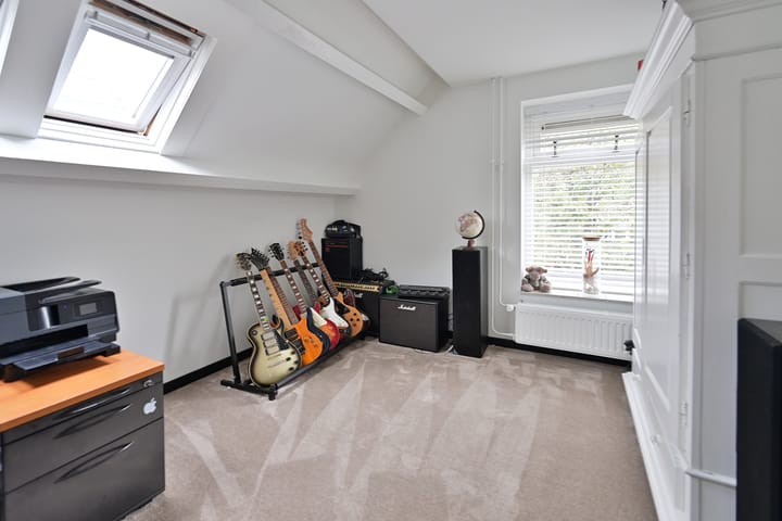 Foto 20 van Rendier 7