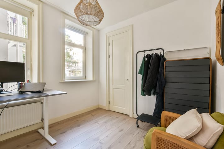 Foto 14 van Brederodestraat 100-1