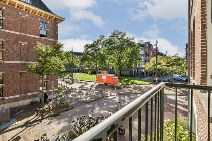 Foto 11 van Brederodestraat 100-1