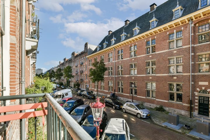 Foto 12 van Brederodestraat 100-1