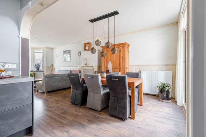 Foto 3 van Kennemerstraatweg 120