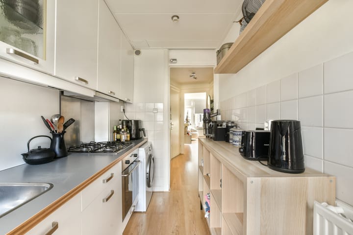 Foto 16 van Esmoreitstraat 12-1