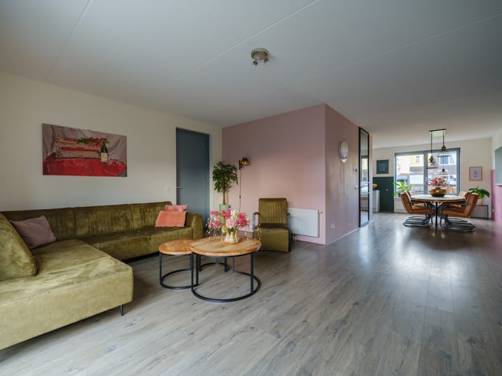 Foto 13 van Gerben van Manenstraat 145