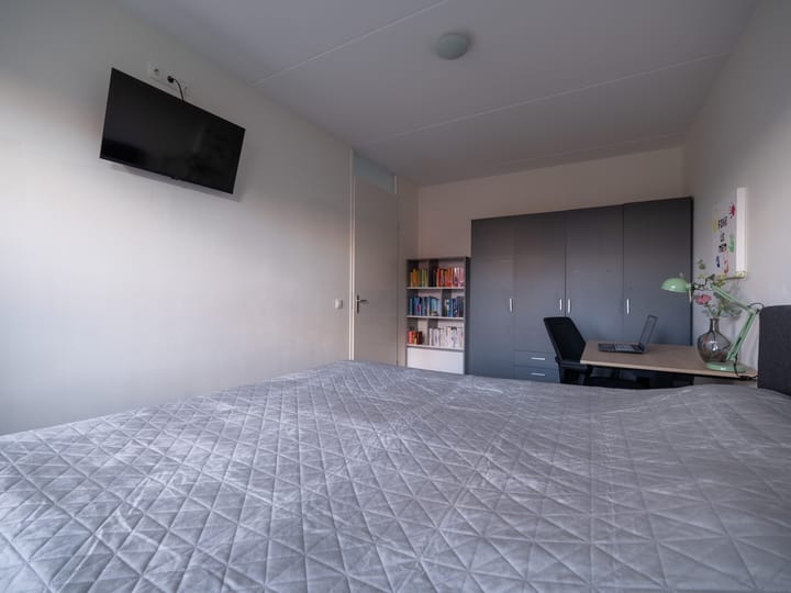 Foto 34 van Gerben van Manenstraat 145