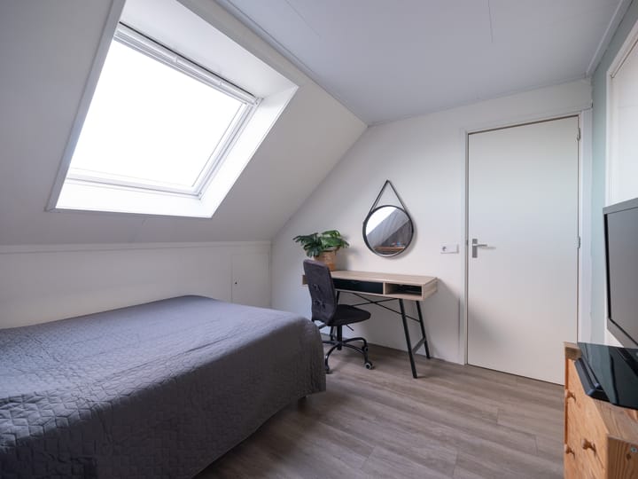 Foto 37 van Gerben van Manenstraat 145