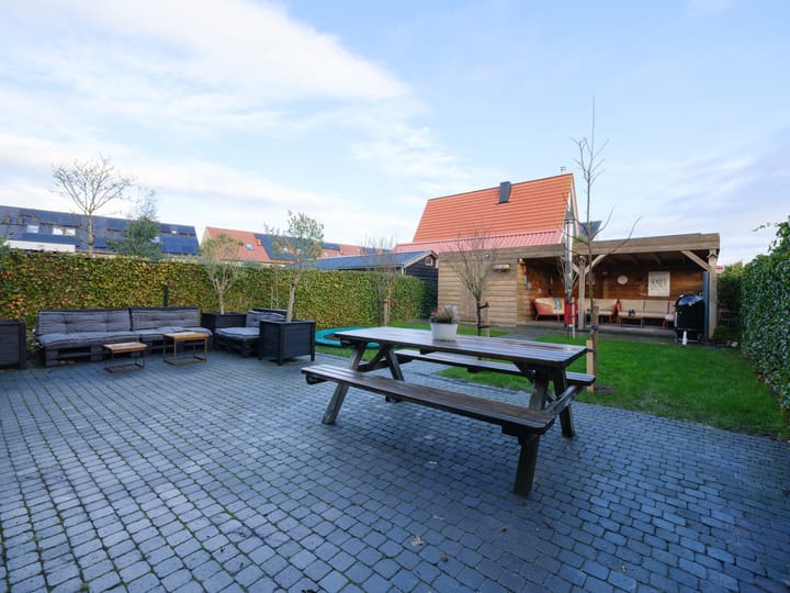 Foto 43 van Gerben van Manenstraat 145