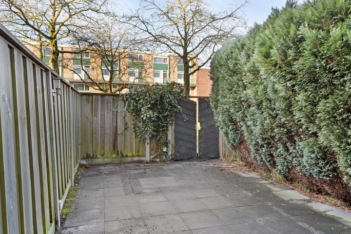 Foto 23 van Roelof van Schevenstraat 61