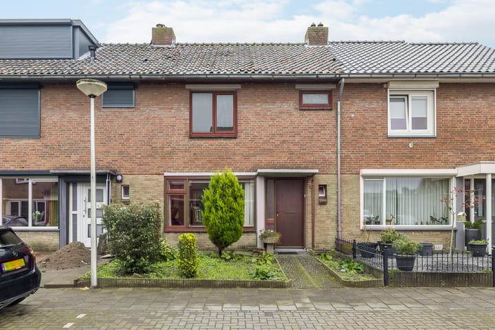 Foto 16 van Van der Zaanstraat 16