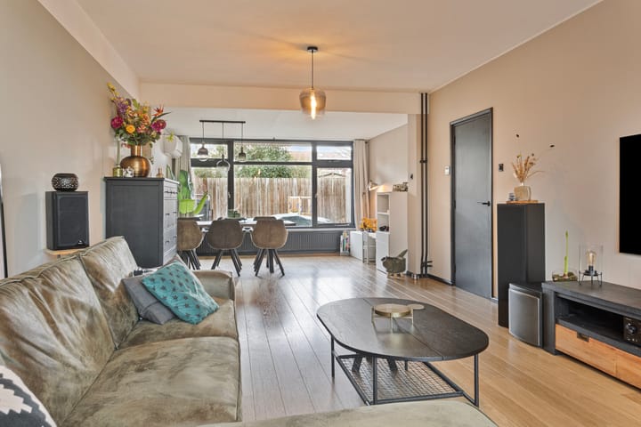 Foto 10 van Heerlijkheidlaan 41