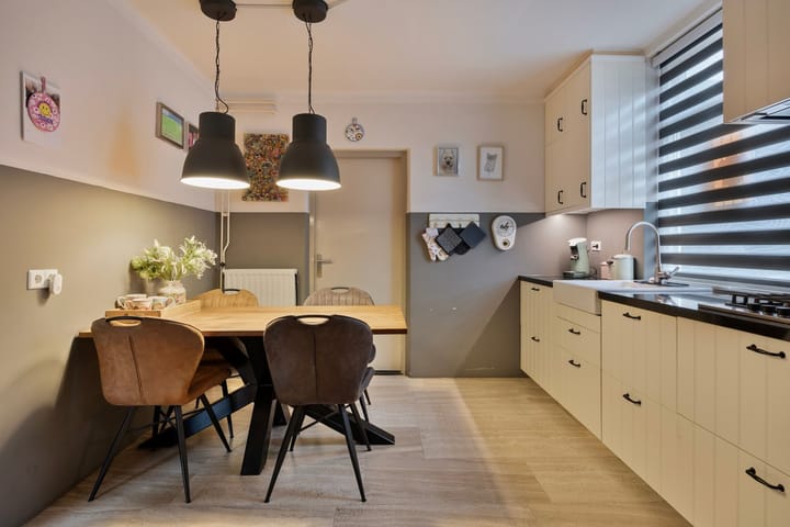 Foto 3 van Rasstraat 12