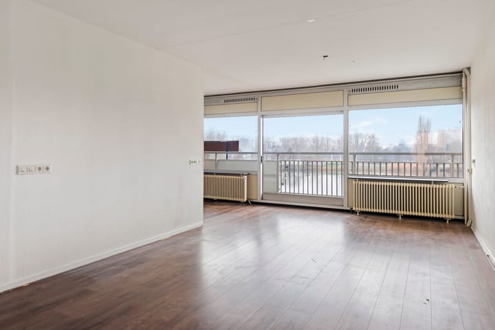 Foto 14 van Aalscholversingel 434