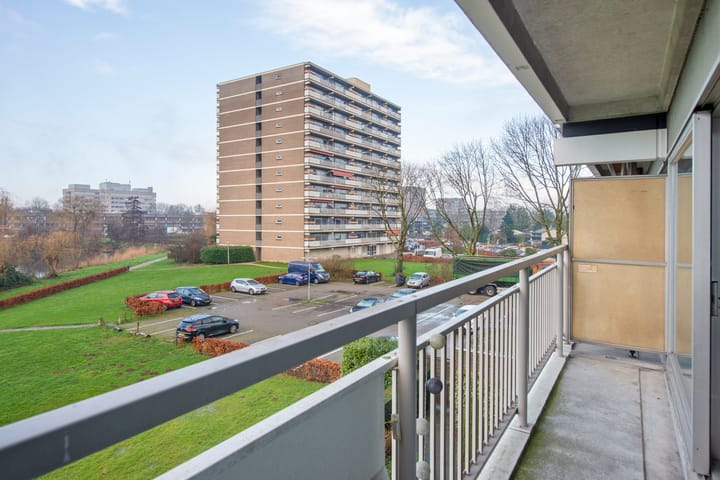 Foto 18 van Aalscholversingel 434