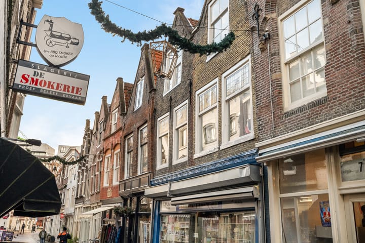 Foto 1 van Grote Spuistraat 8