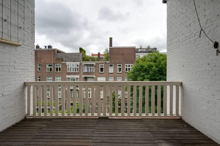 Photo 26 of Johannes Verhulststraat 117-2