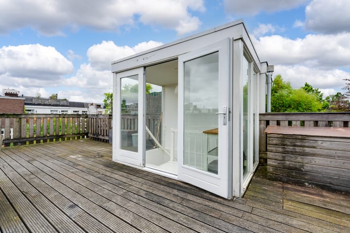 Photo 36 of Johannes Verhulststraat 117-2