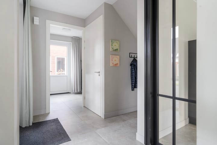 Foto 32 van Spûkefeartstrjitte 11