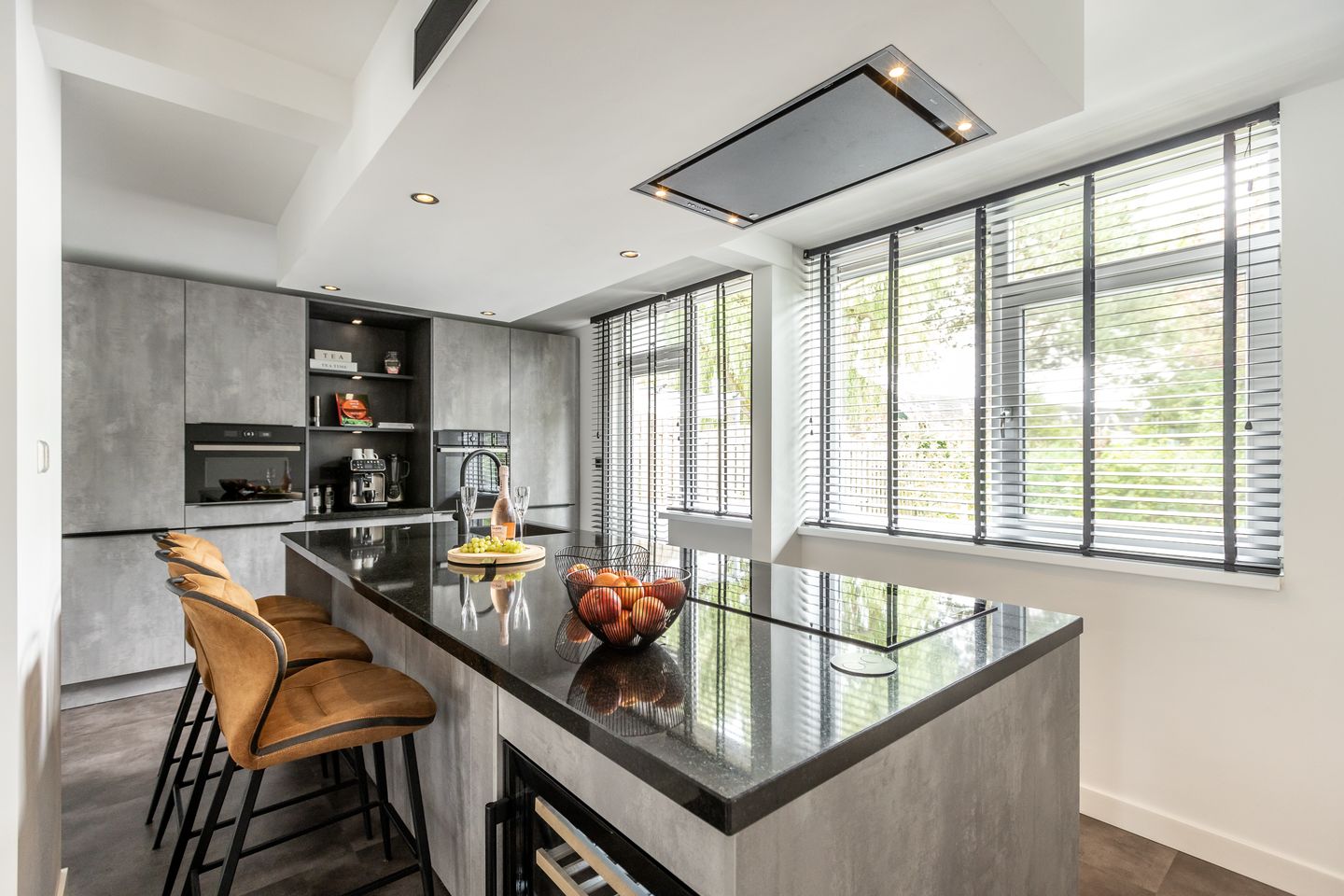 Photo 4 of Esdoornstraat 19