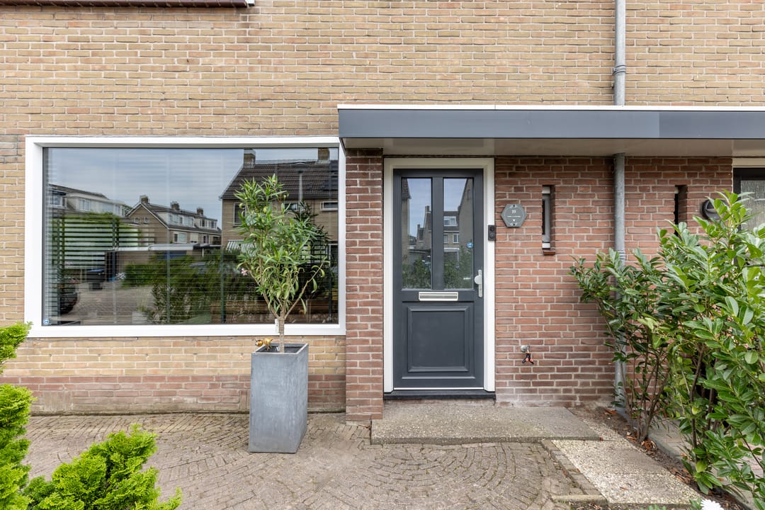 Photo 8 of Esdoornstraat 19