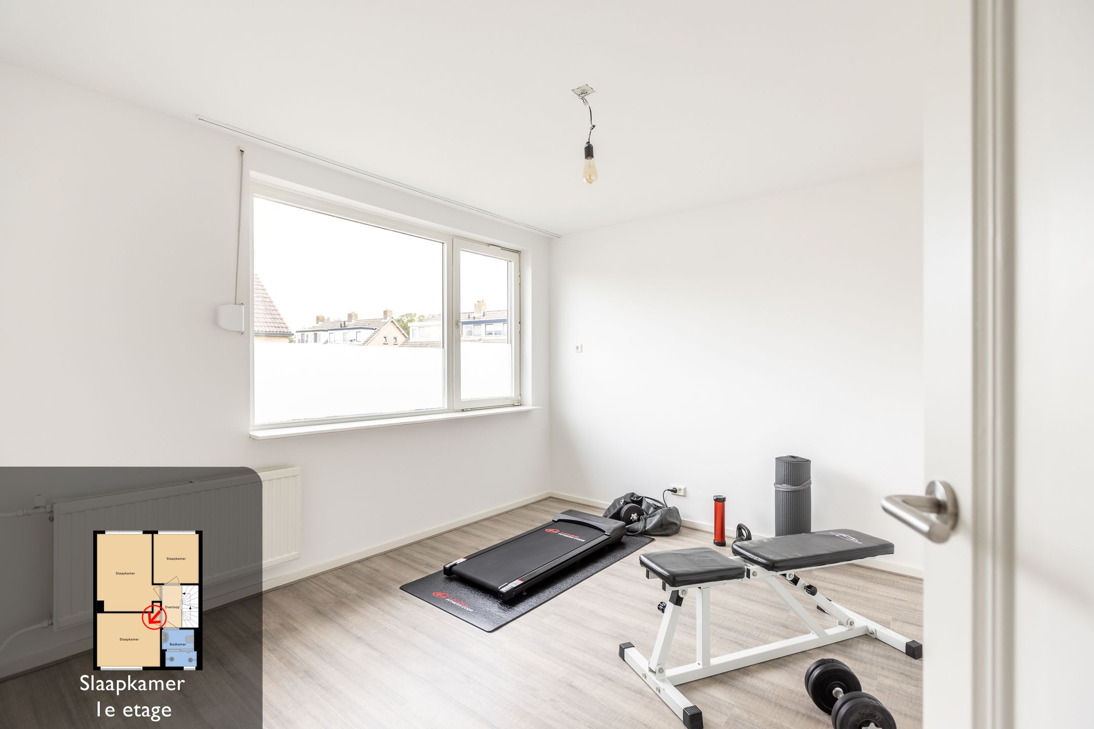 Photo 21 of Esdoornstraat 19