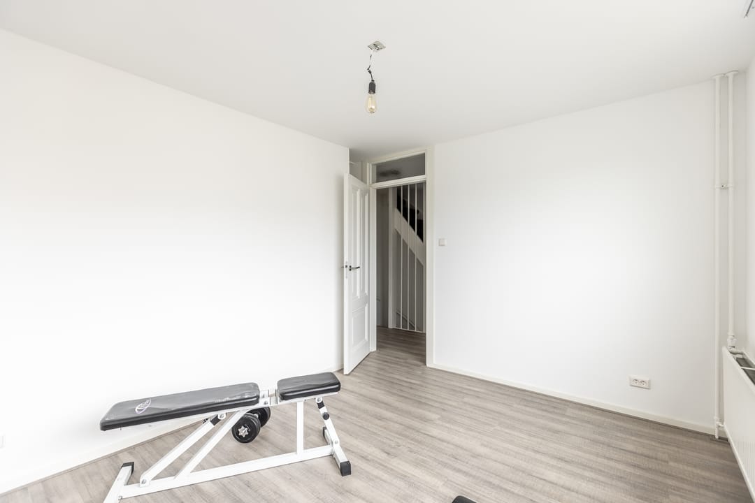 Photo 22 of Esdoornstraat 19