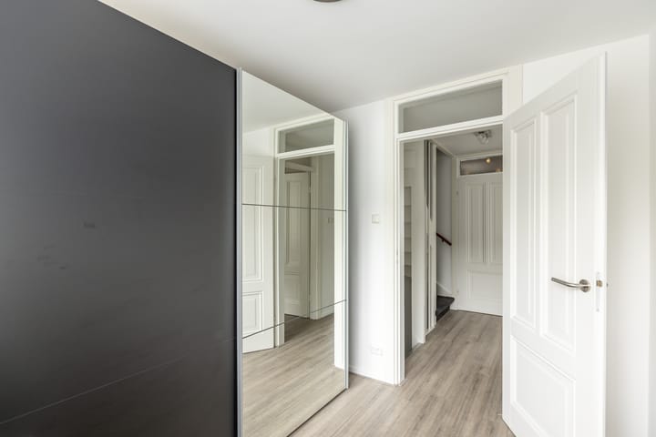 Foto 26 van Esdoornstraat 19