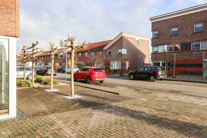 Foto 12 van Moezel 50