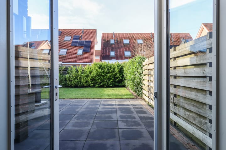 Foto 25 van Moezel 50